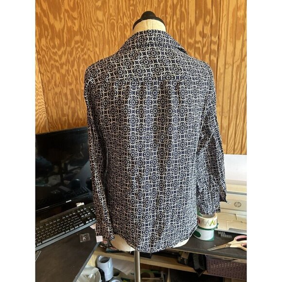 Charter Club Luxury Size S Scrolls Print 100% LINEN Button Down Blouse Blue - Picture 6 of 8